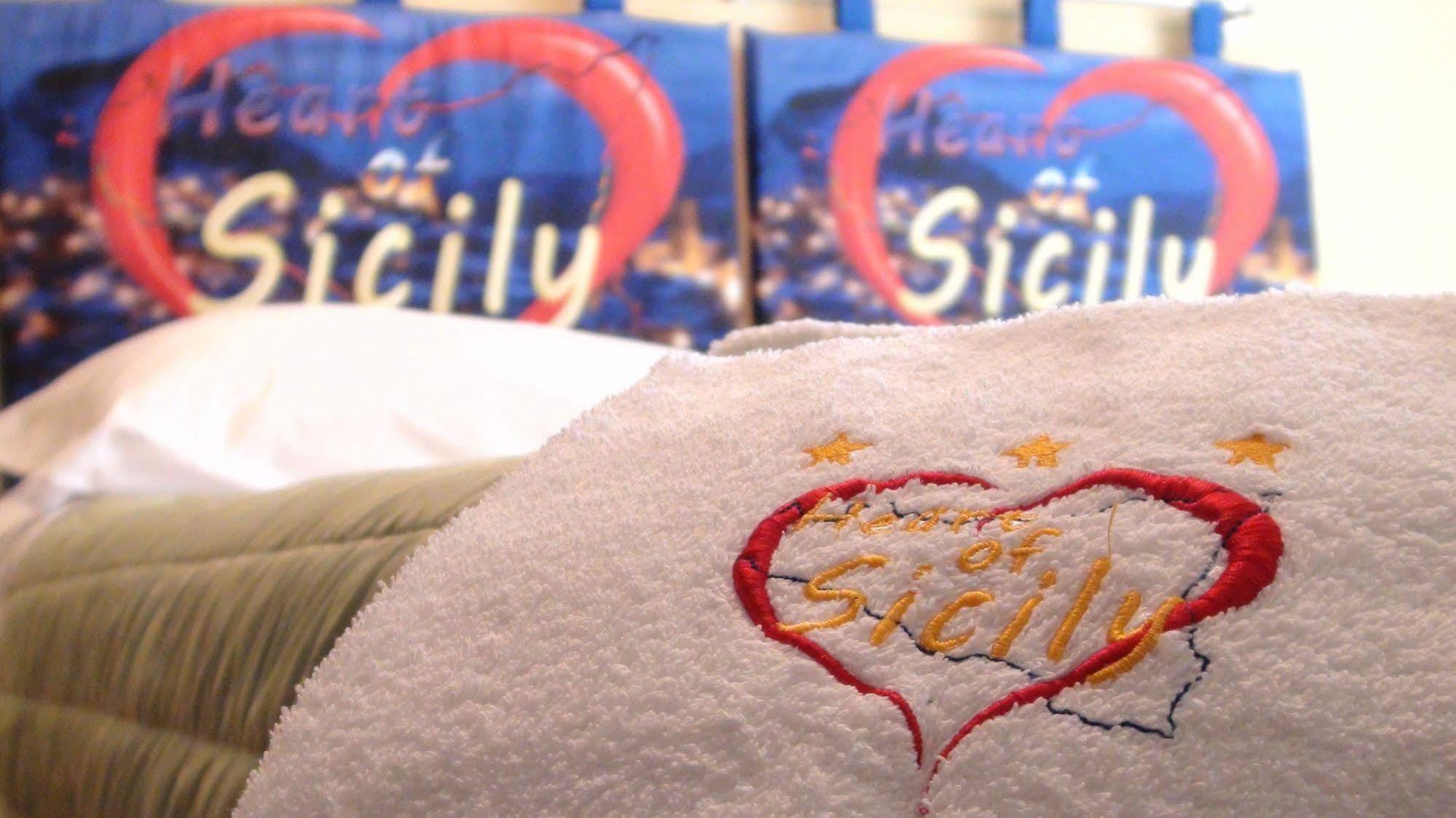 Heart Of Sicily Hotel Mistretta Exterior photo